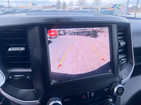 Used 2022 RAM 2500 Big Horn image 17