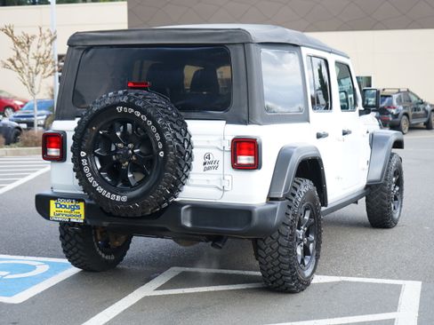 Used 2022 Jeep Wrangler Unlimited Sport image 4
