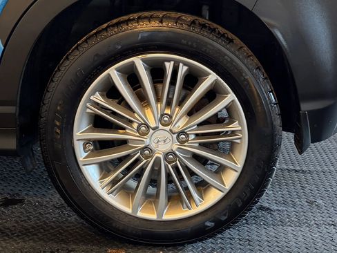 Used 2021 Hyundai Kona SEL Plus AWD/4WD image 8