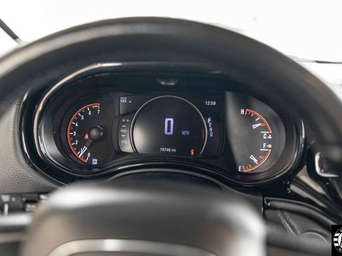 Used 2021 Dodge Durango SXT AWD/4WD image 31