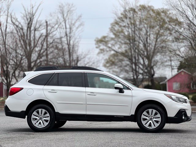 Used 2019 Subaru Outback 2.5i Premium AWD/4WD image 4