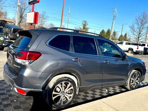 Used 2021 Subaru Forester Limited image 8