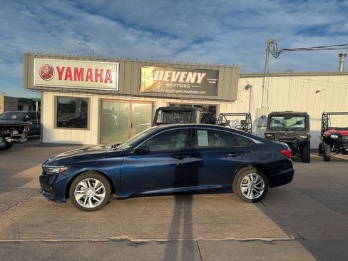 Used 2019 Honda Accord LX image 1