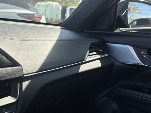 Used 2022 Cadillac CT4 V RWD image 26