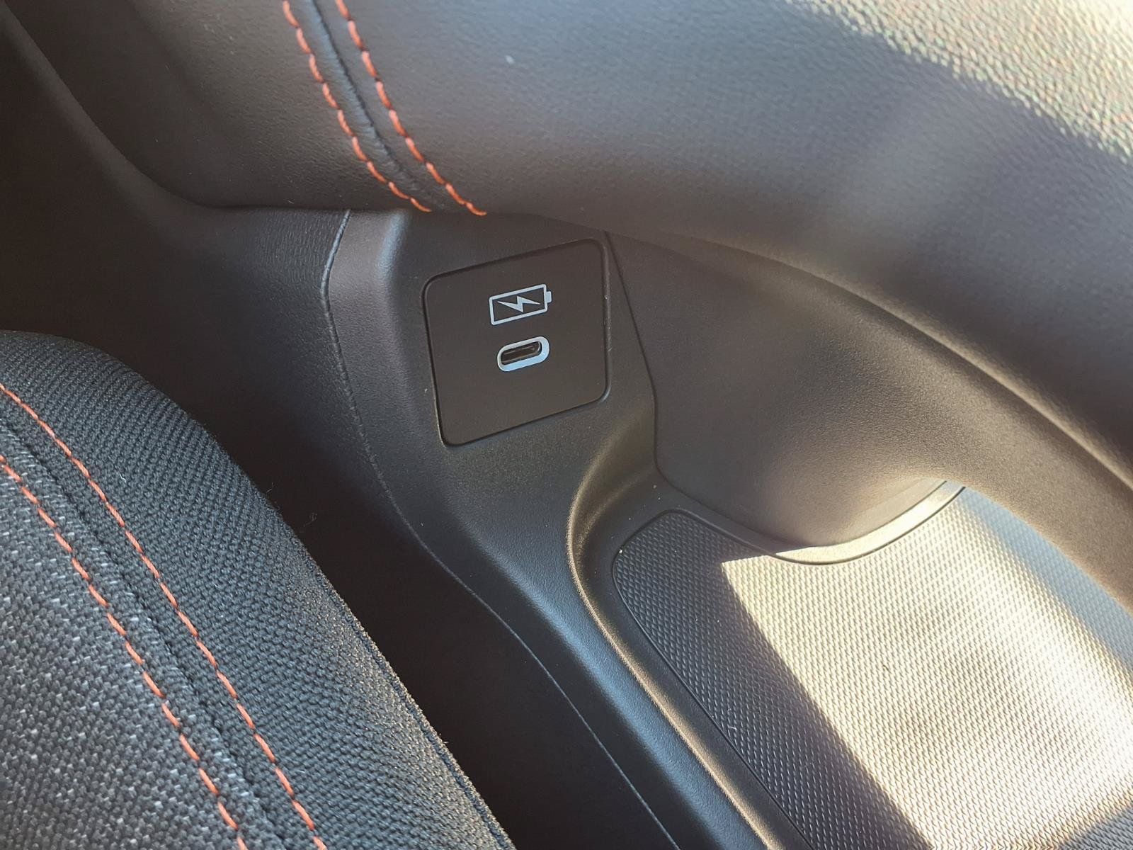 Used 2027 Honda HR-V Sport image 9