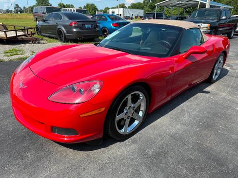 Used 2007 Chevrolet Corvette Convertible w/ Preferred Equipment Group image 5