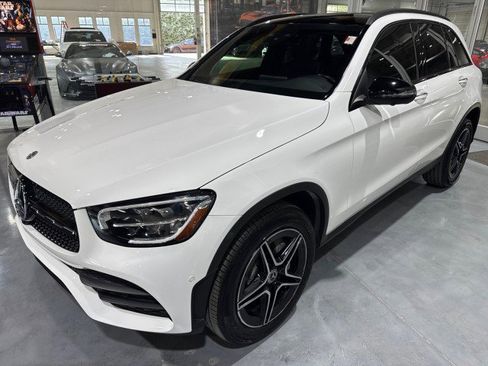 Used 2020 Mercedes-Benz GLC 300 4MATIC image 17