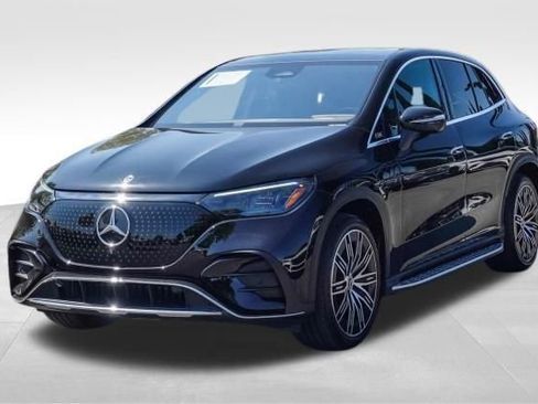 Used 2023 Mercedes-Benz EQE 500 4MATIC SUV image 3