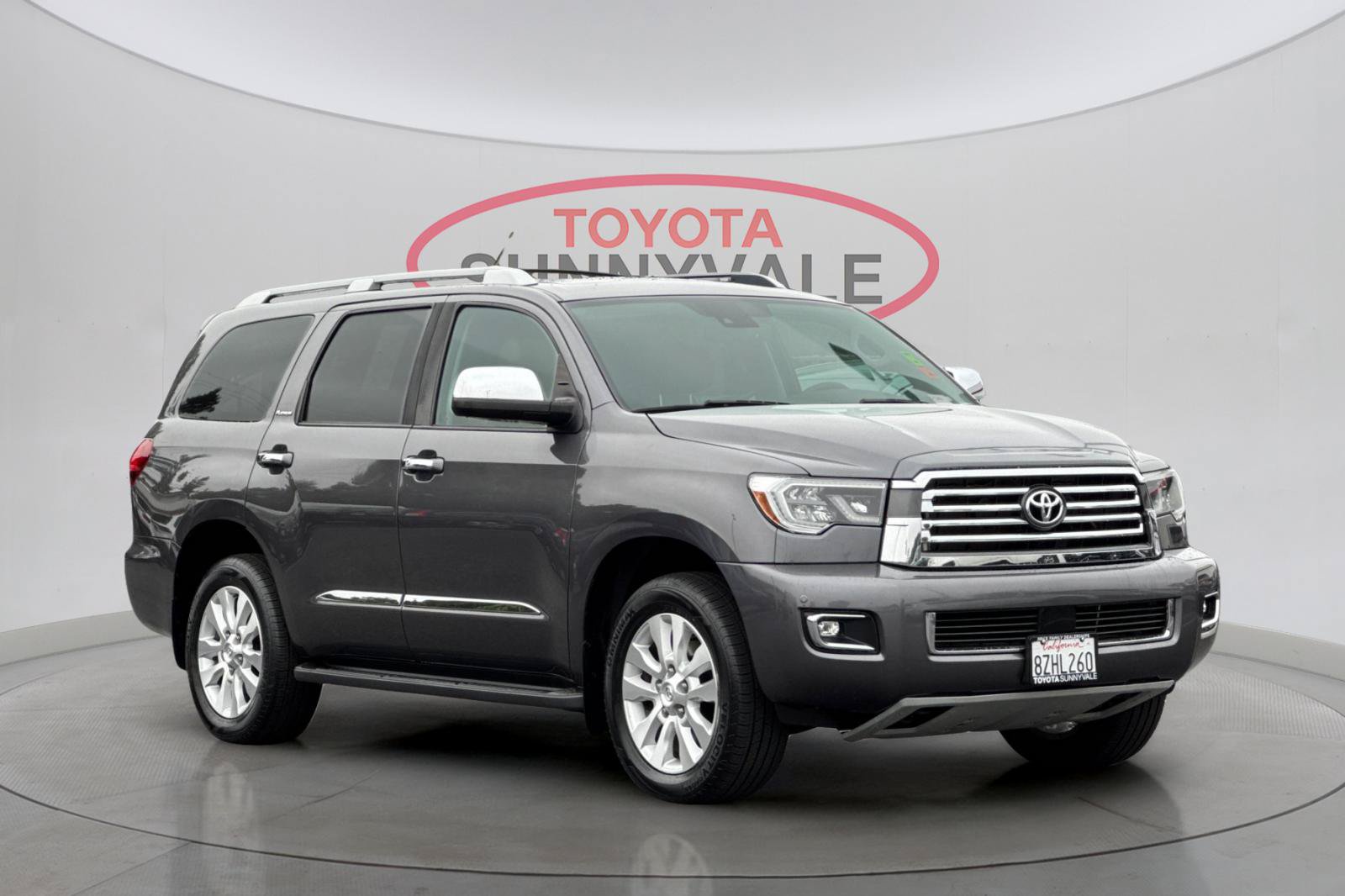 Used 2022 Toyota Sequoia Platinum AWD/4WD image 10