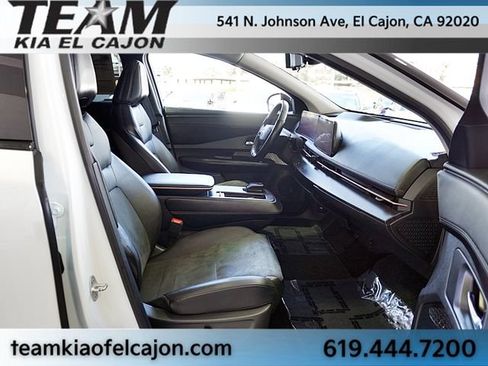 Used 2023 Nissan Ariya FWD image 12