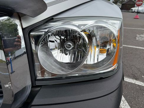 Used 2005 Dodge Dakota ST image 6