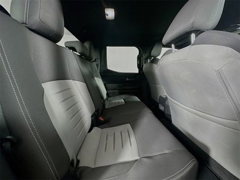 Used 2024 Toyota Tacoma TRD Sport image 9