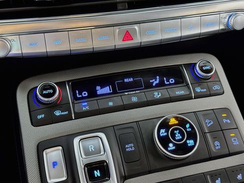 Used 2022 Hyundai Palisade Limited AWD/4WD image 21