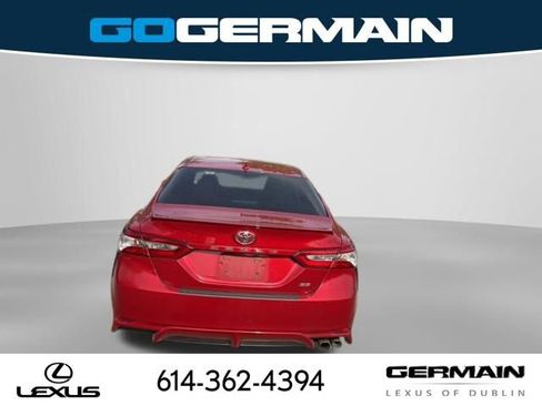 Used 2020 Toyota Camry SE image 7