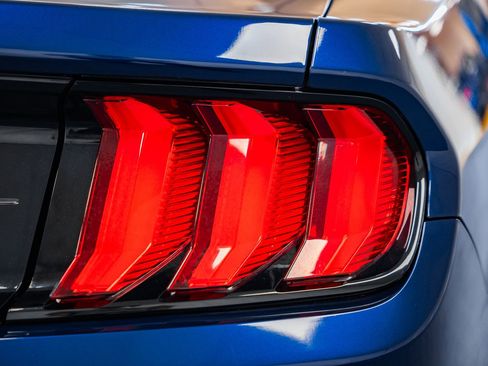 Certified 2019 Ford Mustang Coupe image 17