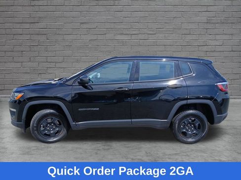 Used 2021 Jeep Compass Sport AWD/4WD image 2