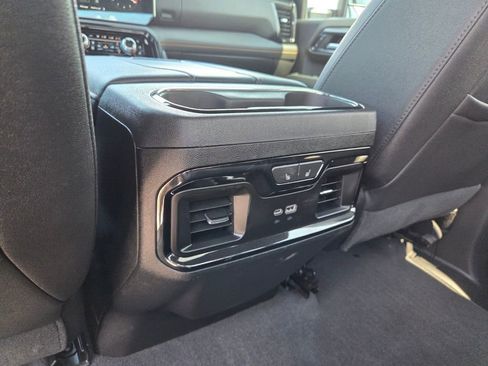 Certified 2024 GMC Sierra 2500 AT4 AWD/4WD image 9