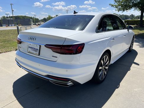 Used 2021 Audi A4 2.0T Premium Plus w/ Premium Plus Package AWD/4WD image 11
