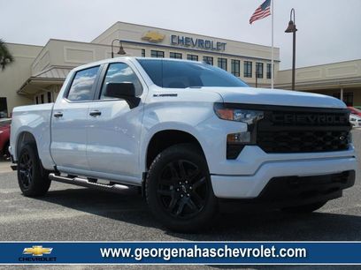 New 2026 Chevrolet Silverado 1500 Custom w/ Turbomax Blackout Package