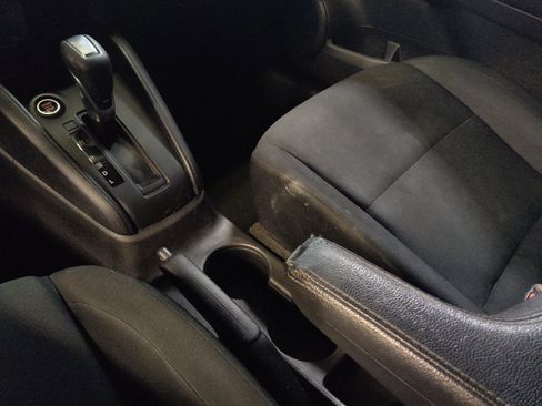 Used 2023 Nissan Kicks S FWD image 26