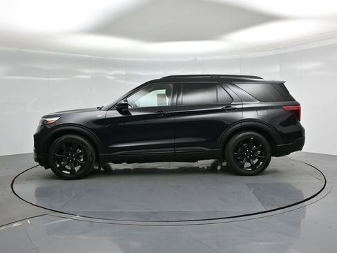 Certified 2022 Ford Explorer ST-Line w/ Class IV Trailer Tow Package image 30