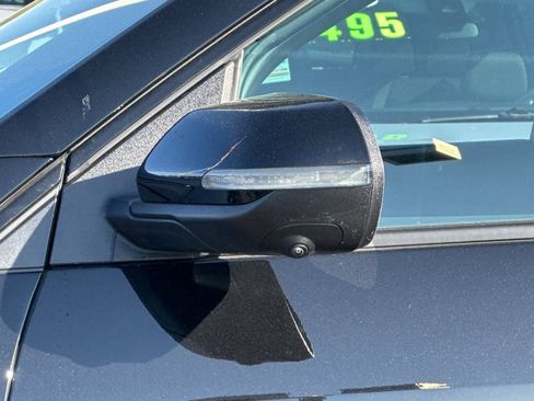 Used 2026 Chevrolet Traverse LT w/ Midnight/Sport Edition image 49