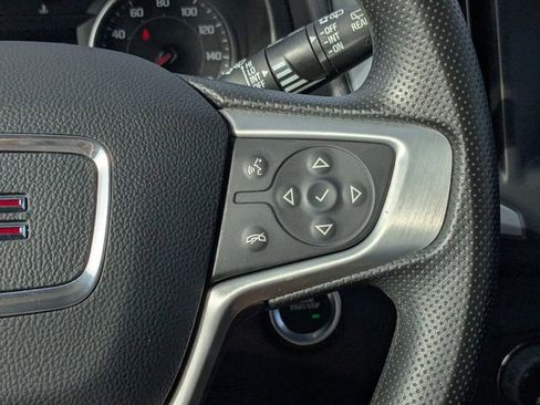 Used 2022 GMC Terrain SLE w/ Driver Convenience Package image 24