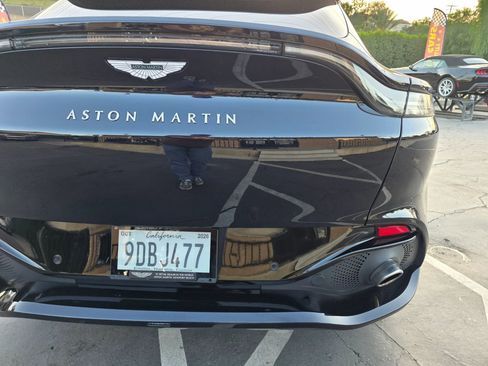 Used 2022 Aston Martin DBX image 7