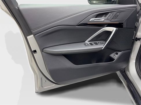 Used 2025 BMW X1 xDrive28i image 31