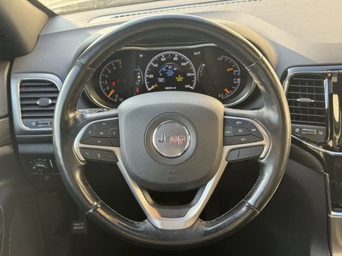 Used 2020 Jeep Grand Cherokee Altitude image 14