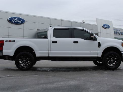 Used 2020 Ford F250 XLT image 8