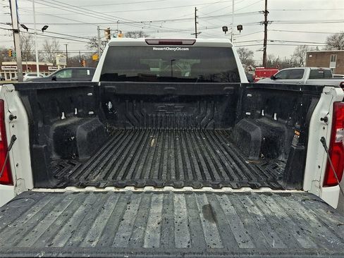 Certified 2020 Chevrolet Silverado 1500 Custom w/ Custom Value Package image 29