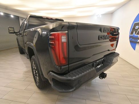 Used 2024 GMC Sierra 2500 Denali Ultimate w/ Max Trailering Package AWD/4WD image 3