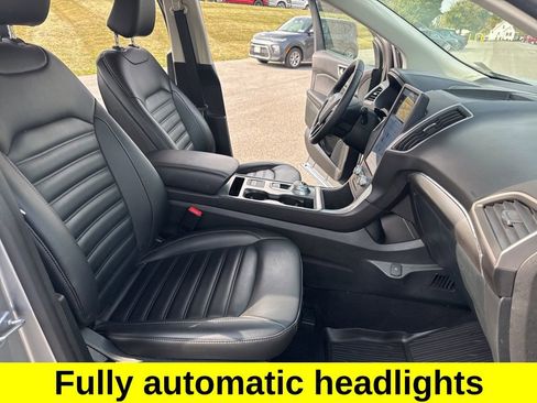 Used 2022 Ford Edge SEL w/ Convenience Package image 14