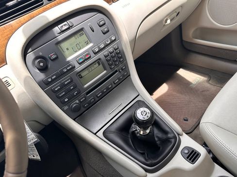 Used 2003 Jaguar X-TYPE 2.5 AWD/4WD image 19