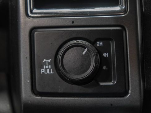 Used 2017 Ford F250 XLT w/ XLT Value Package AWD/4WD image 27