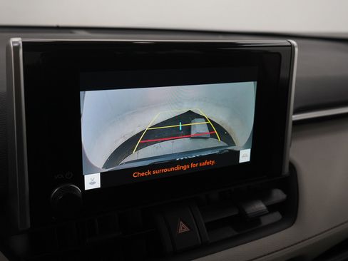 Used 2025 Toyota RAV4 XLE w/ Convenience Package AWD/4WD image 22