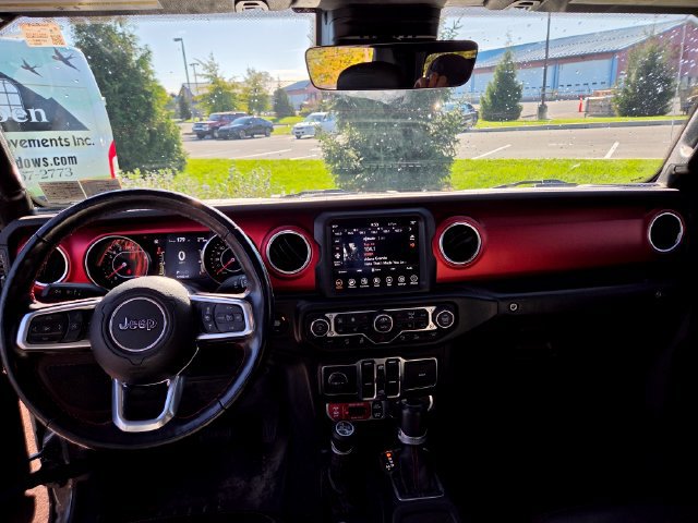 Used 2021 Jeep Gladiator Rubicon AWD/4WD image 6