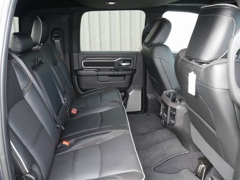 New 2026 RAM 3500 Laramie AWD/4WD image 29