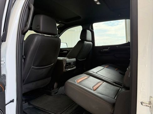 Used 2023 GMC Sierra 1500 AT4 w/ AT4 Preferred Package image 23
