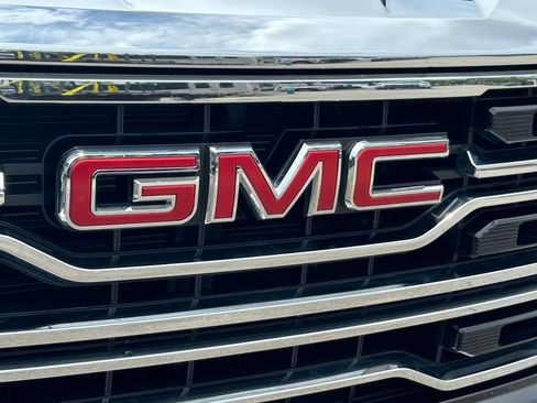 Used 2026 GMC Sierra 1500 SLT RWD image 20
