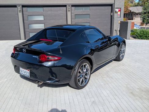 Used 2022 MAZDA MX-5 Miata RF Grand Touring RWD image 5