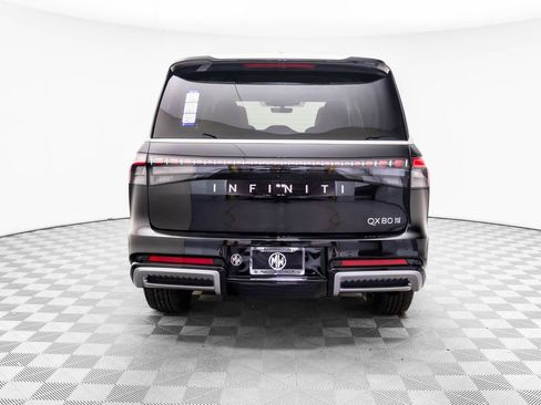 New 2026 INFINITI QX80 Luxe w/ Cargo Package image 4