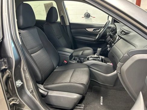 Used 2020 Nissan Rogue SV AWD/4WD image 12