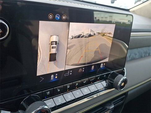 Certified 2025 Chevrolet Colorado ZR2 w/ Technology Package image 21