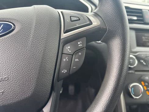 Used 2018 Ford Fusion S FWD image 12