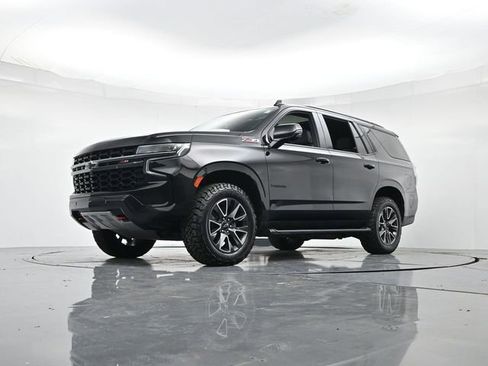 Used 2021 Chevrolet Tahoe Z71 w/ Luxury Package image 35