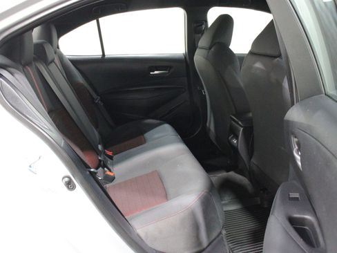 Used 2025 Toyota Corolla SE image 25