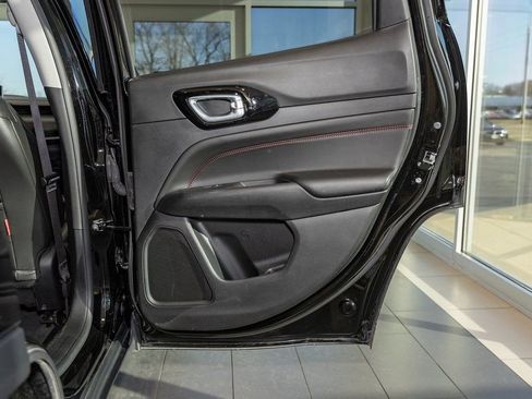 Used 2022 Jeep Compass Trailhawk w/ Trailhawk Elite Group image 30