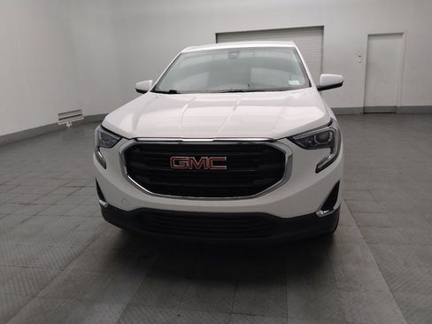 Used 2020 GMC Terrain SLE FWD image 15